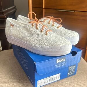 Keds triple floral eyelet white sneakers new in box